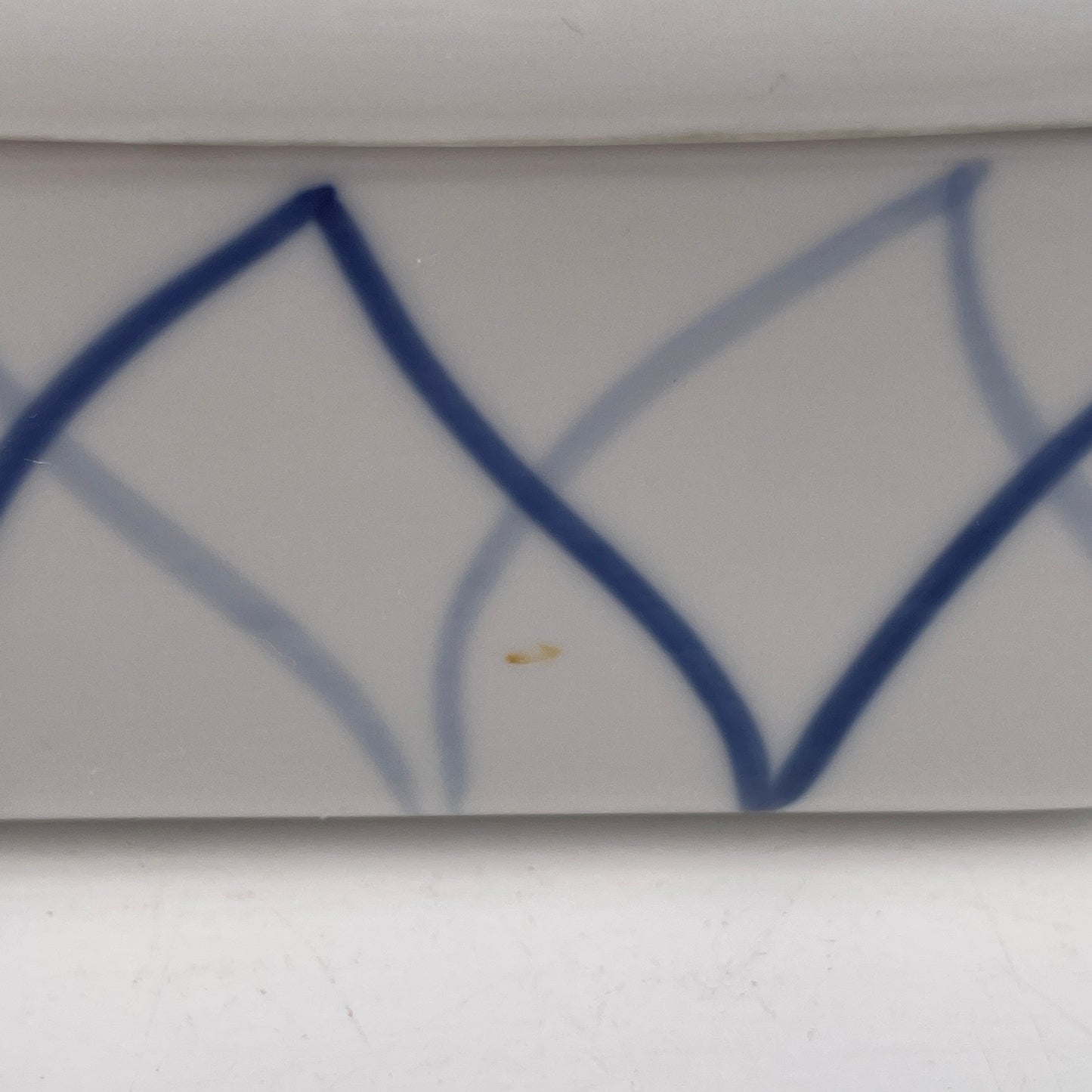 Smørskål, “Harlekin/Blå Flamme”, Lyngby