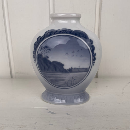 Royal Copenhagen vase