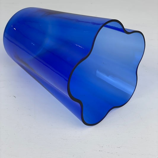 Tulipanvase i blåt glas 18cm