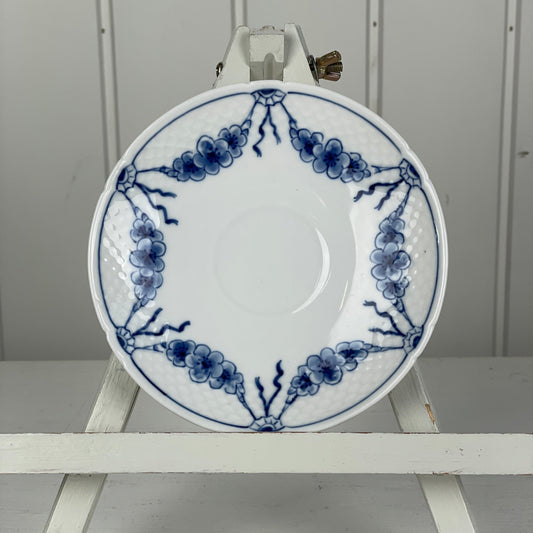 Bing og Grøndahl Empire underkopper - Mission Afrika Genbrug