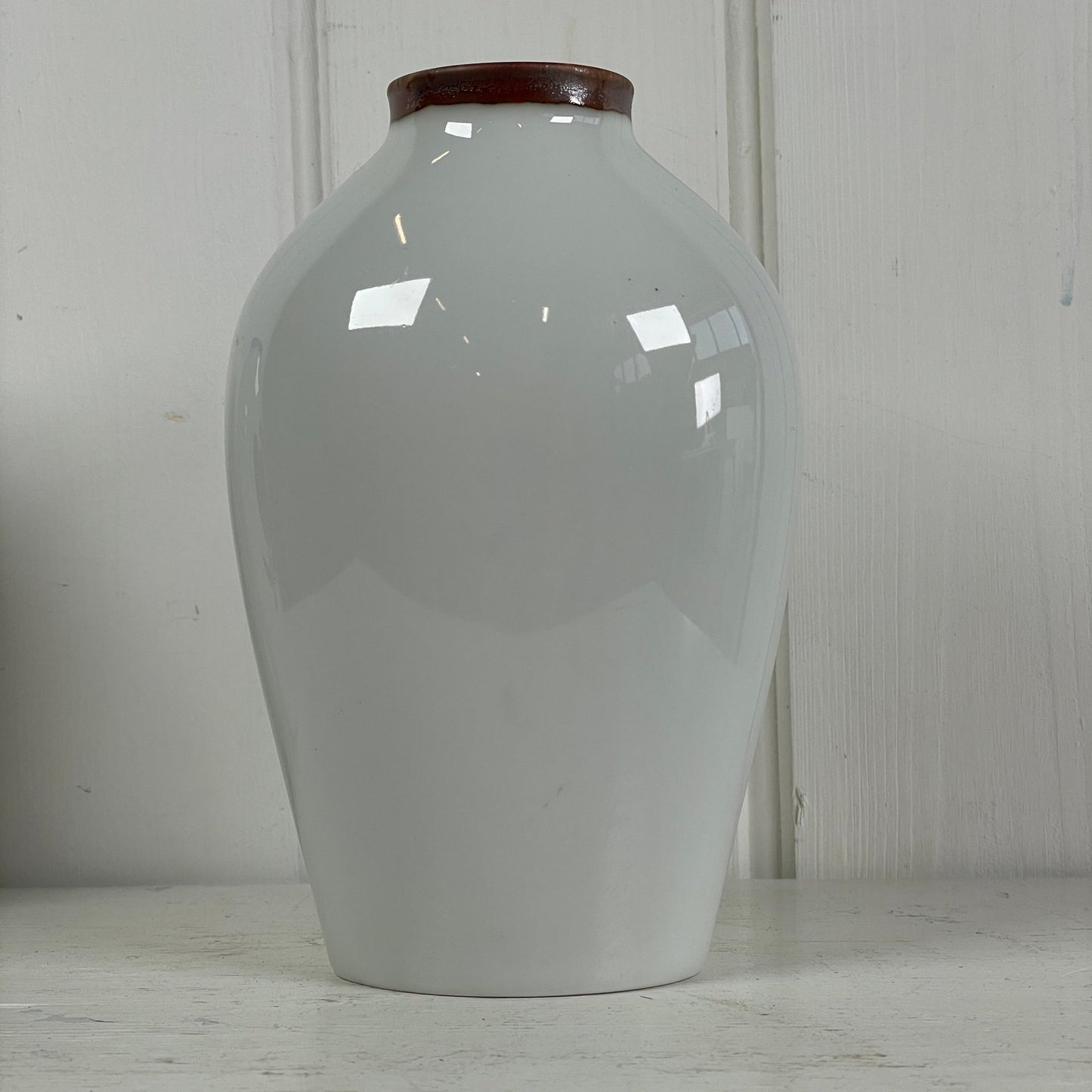Bing og Grøndahl vase - Mission Afrika Genbrug