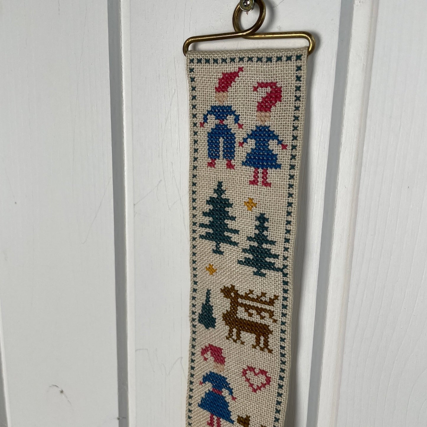 Broderet klokkestreng - Mission Afrika Genbrug