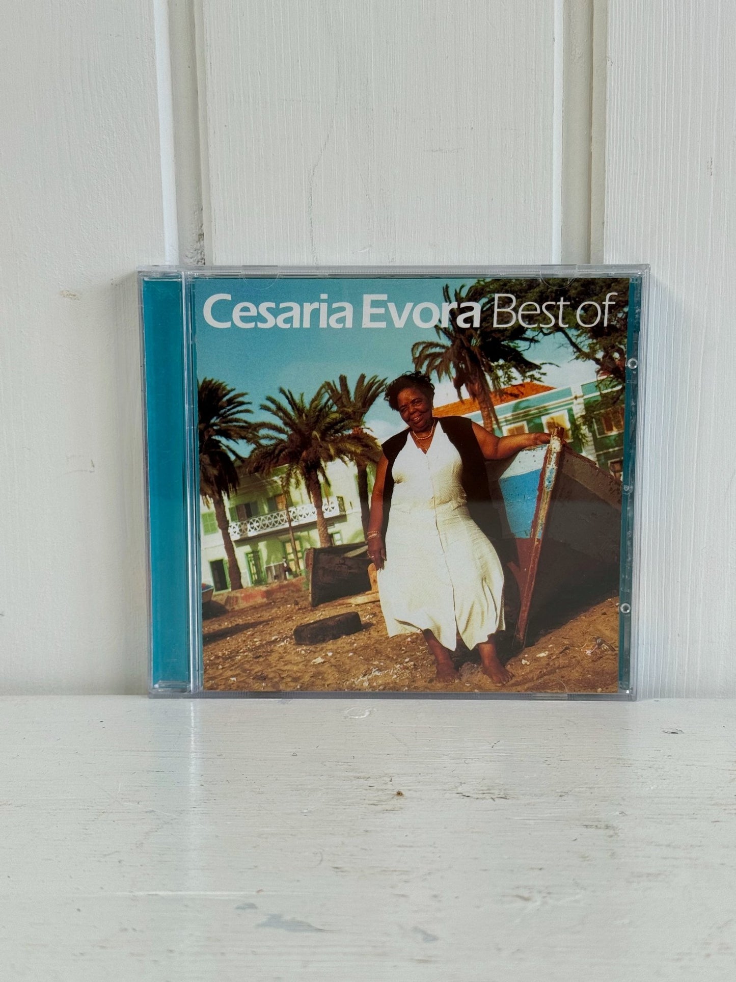 Cesaria Evora: Best of (CD) - Mission Afrika Genbrug