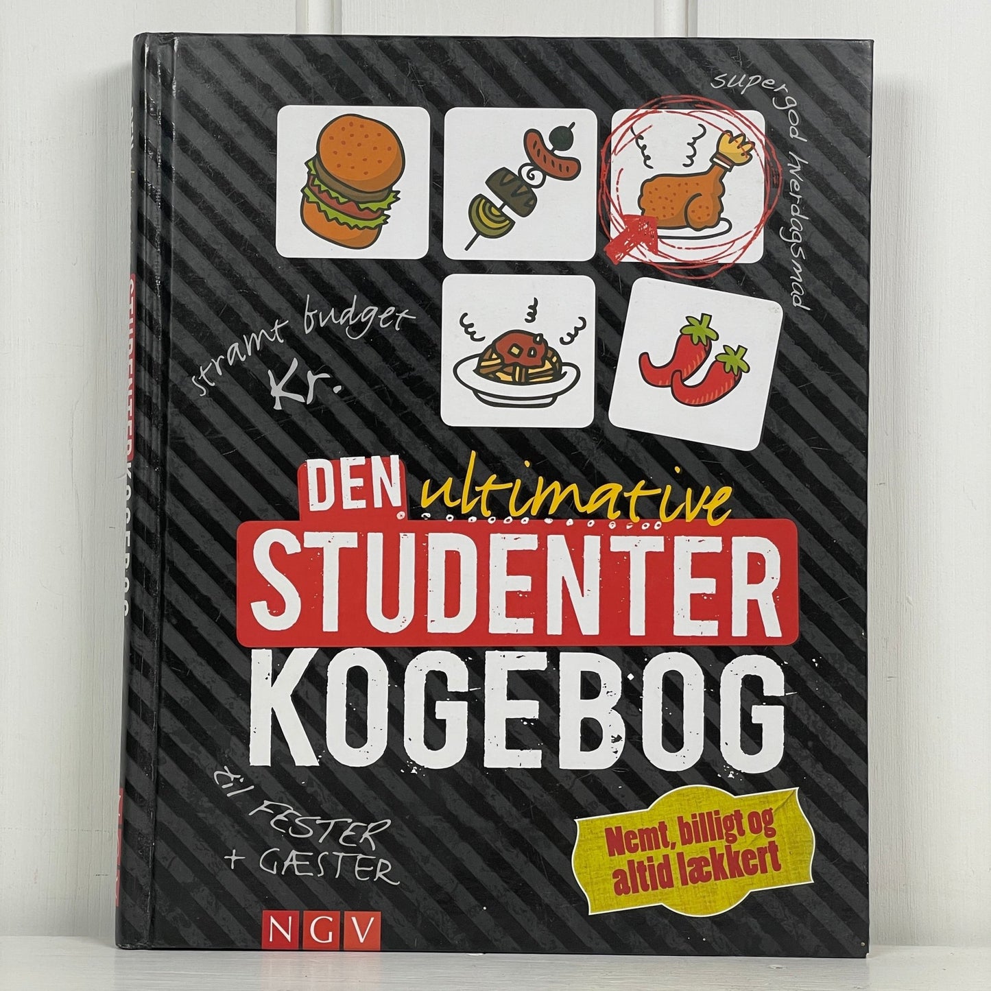 Den ultimative studenterkogebog - Mission Afrika Genbrug