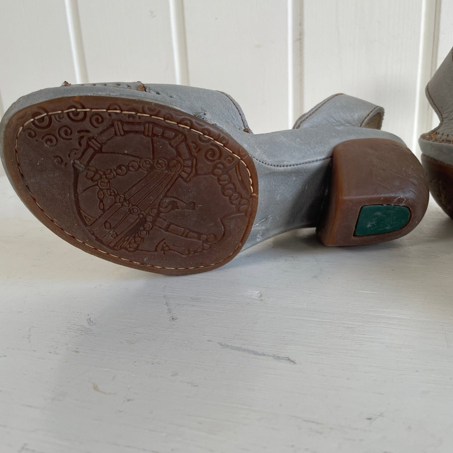 El natura lista pumps stiletter str 36 - Mission Afrika Genbrug