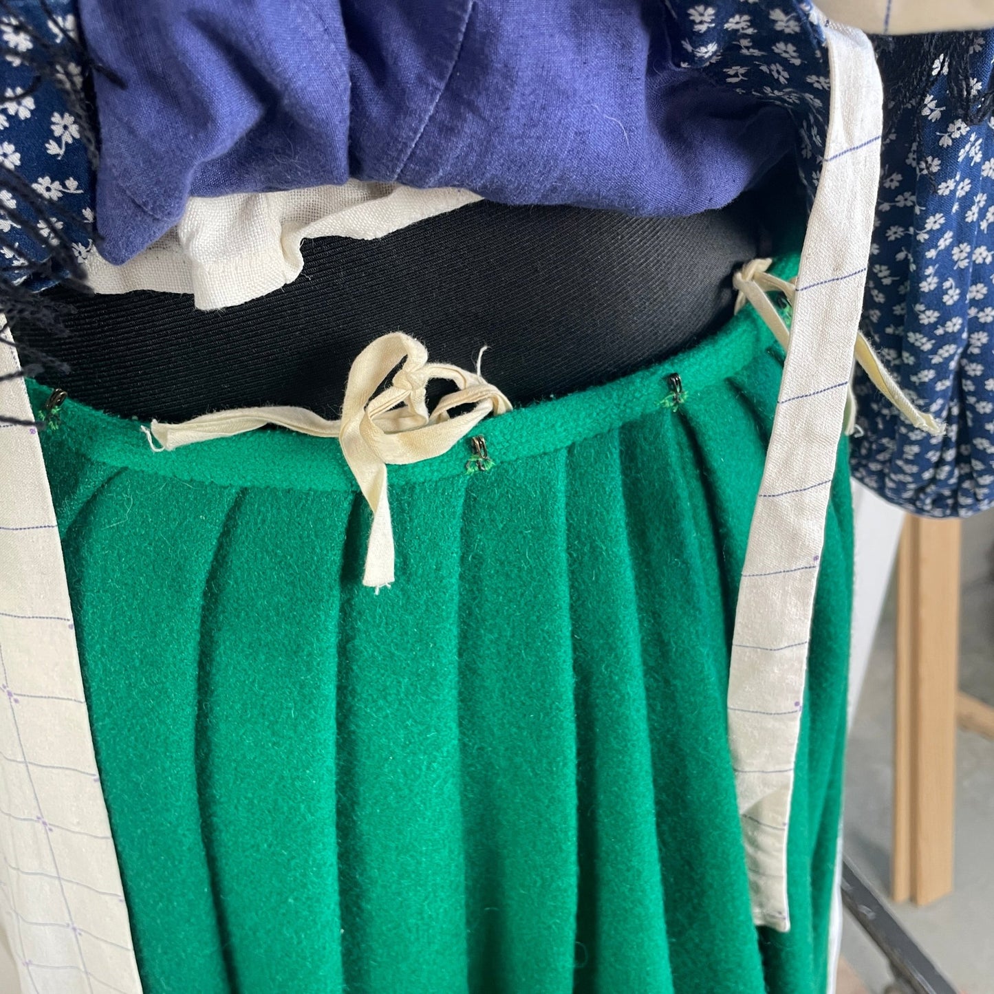 Folkedragt håndlavet - Mission Afrika Genbrug