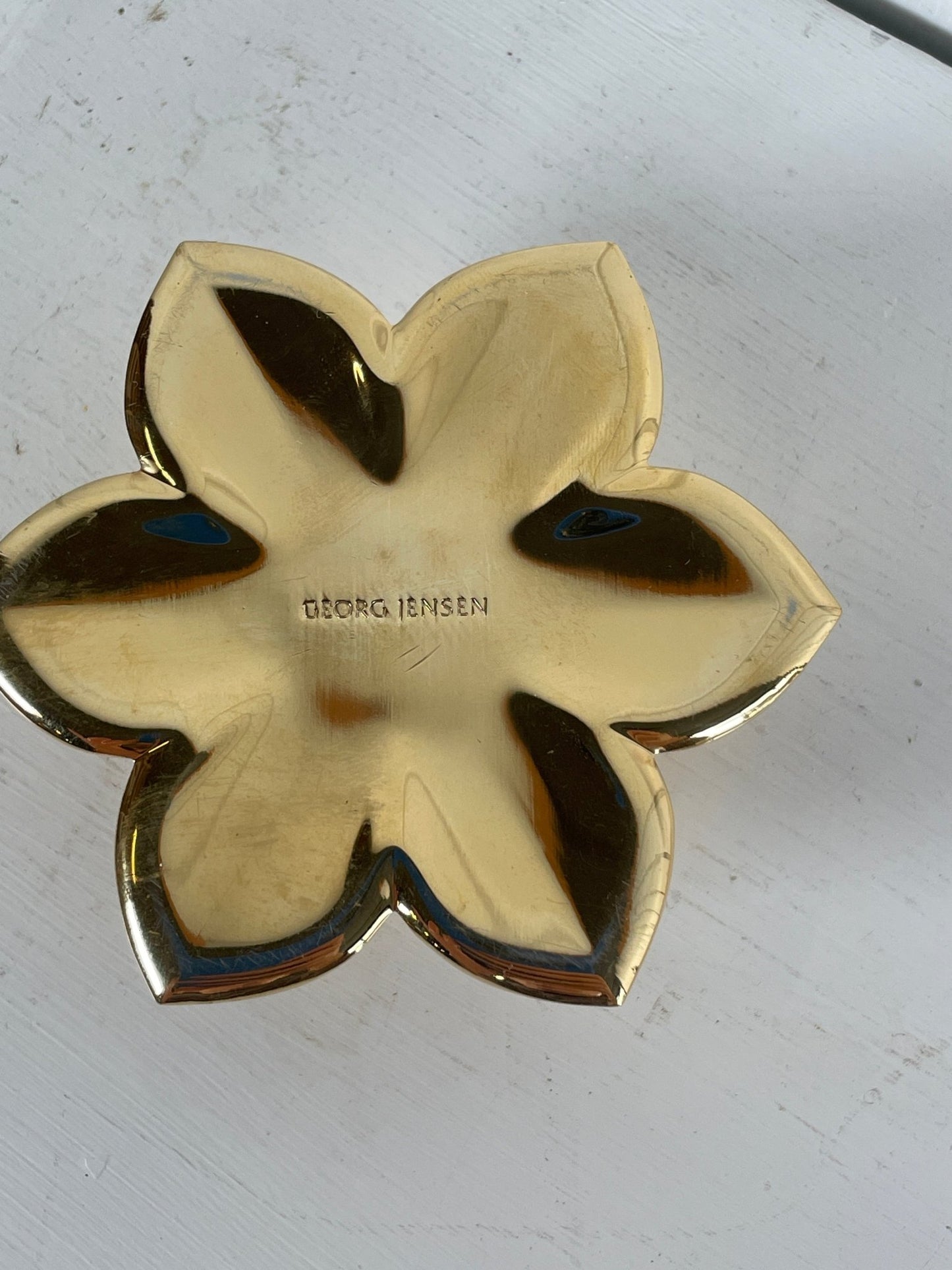 Georg Jensen “Johanne” guldbelagt lysestage. - Mission Afrika Genbrug