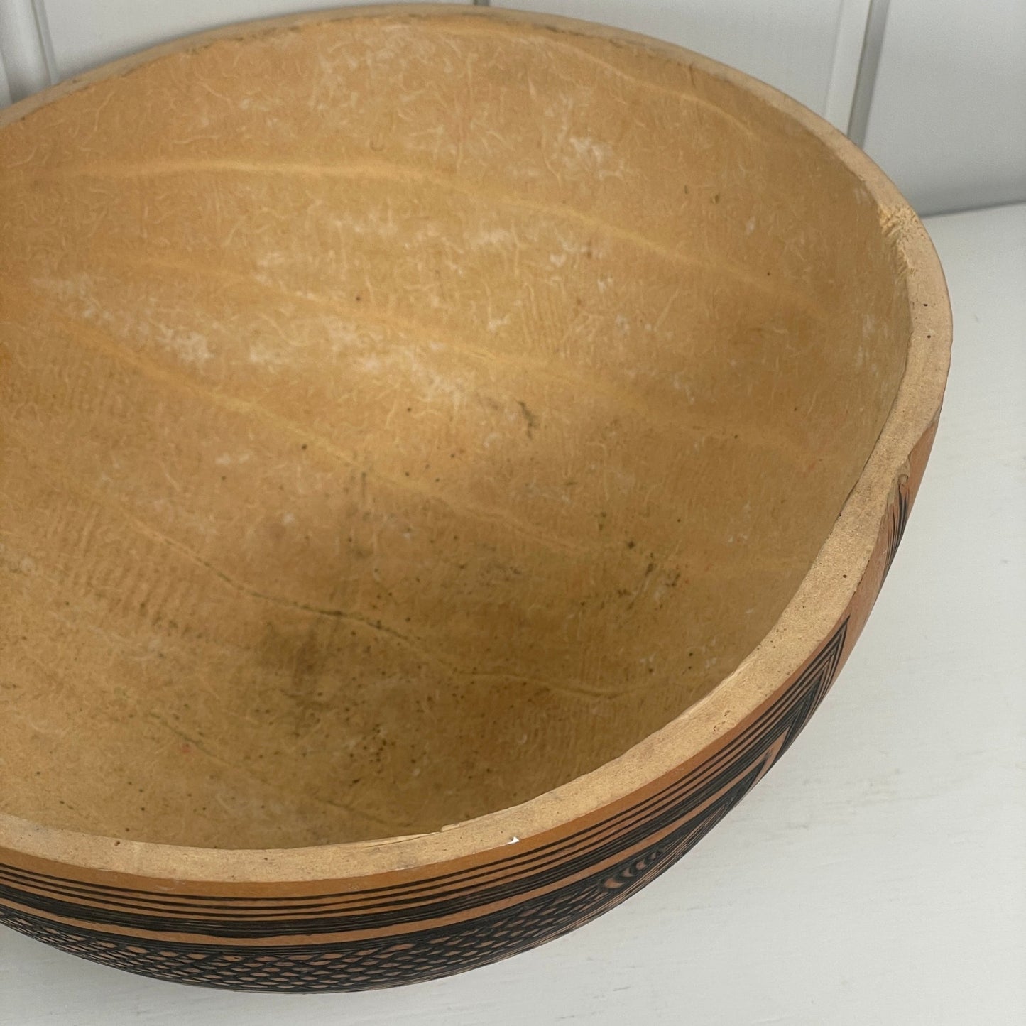 Håndlavet afrikansk træskål - Mission Afrika Genbrug