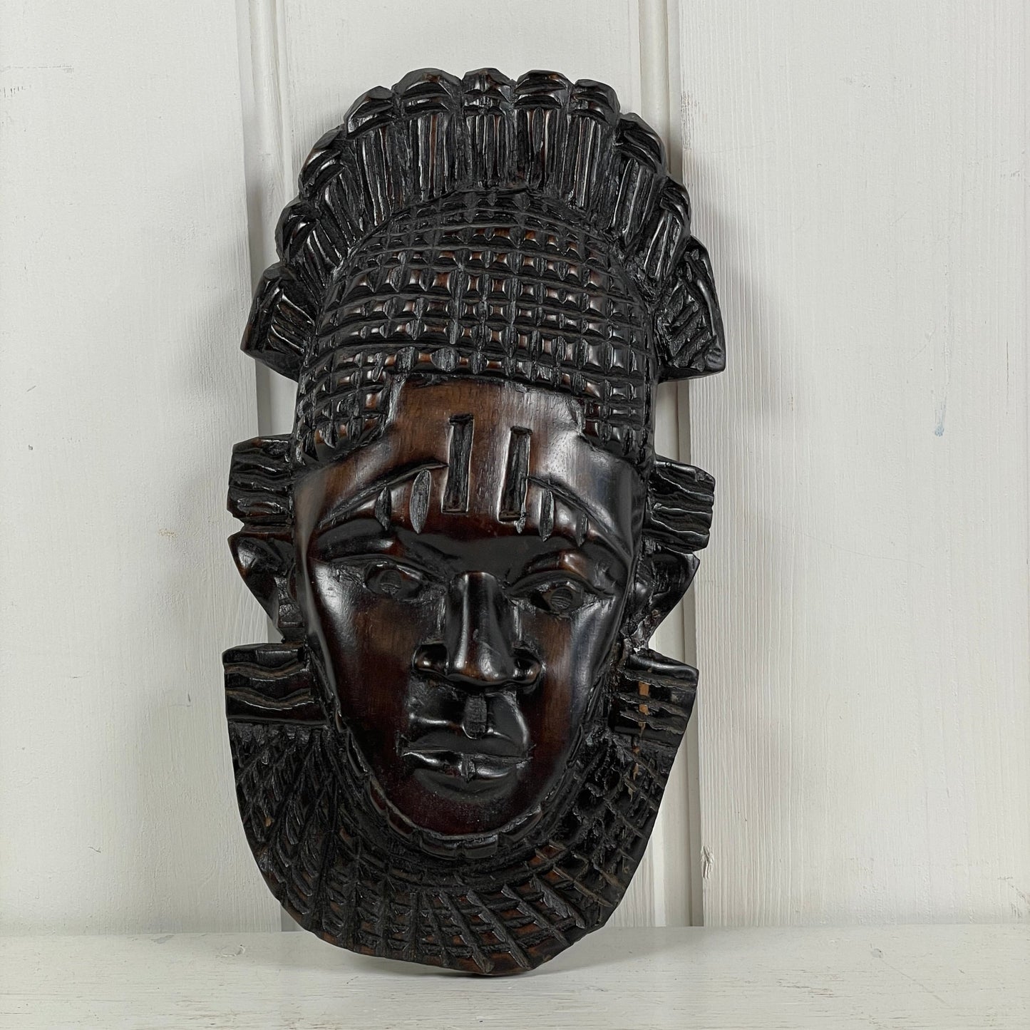 Håndskåret afrikansk maske - Mission Afrika Genbrug
