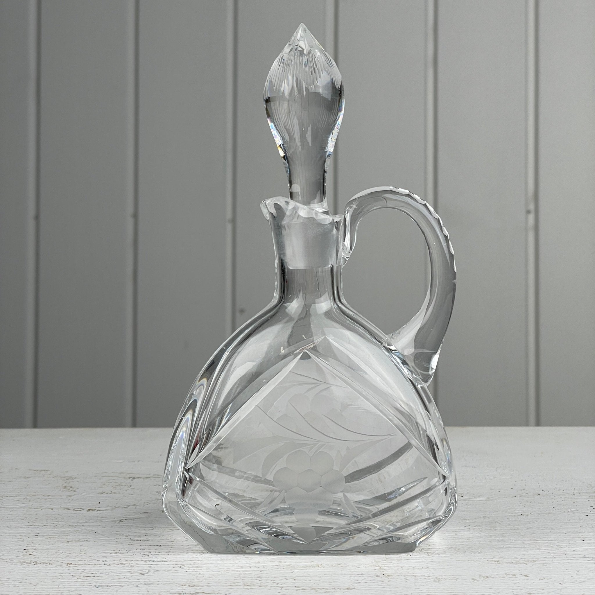 Small glass carafe – Køb genbrug – Mission Afrika Genbrug