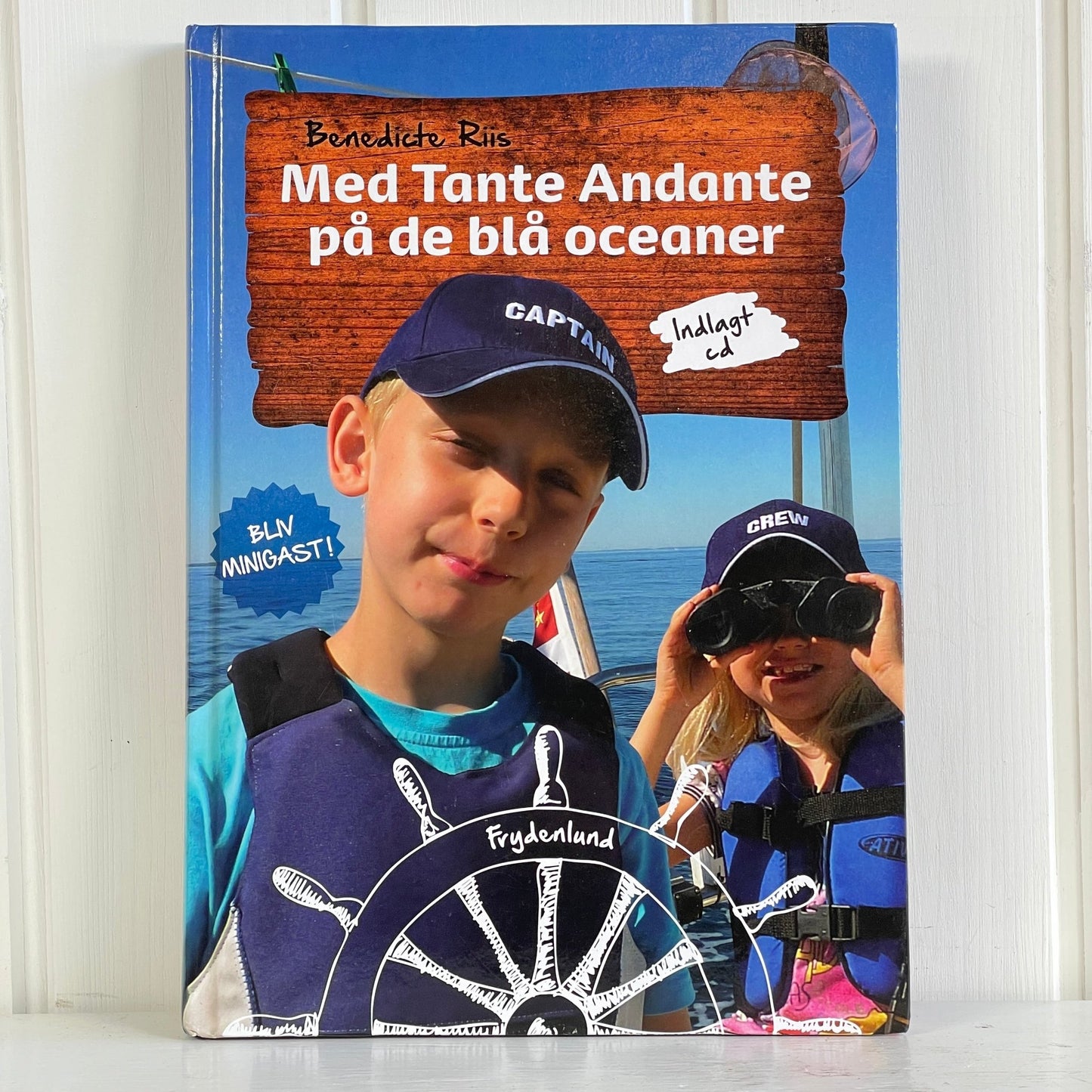 Med Tante Andante på de blå oceaner - Mission Afrika Genbrug