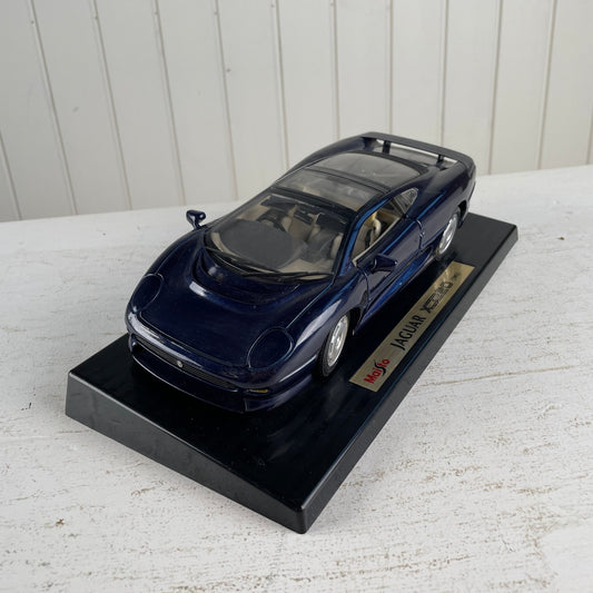 Modelbil Jaguar XJ220 - Mission Afrika Genbrug