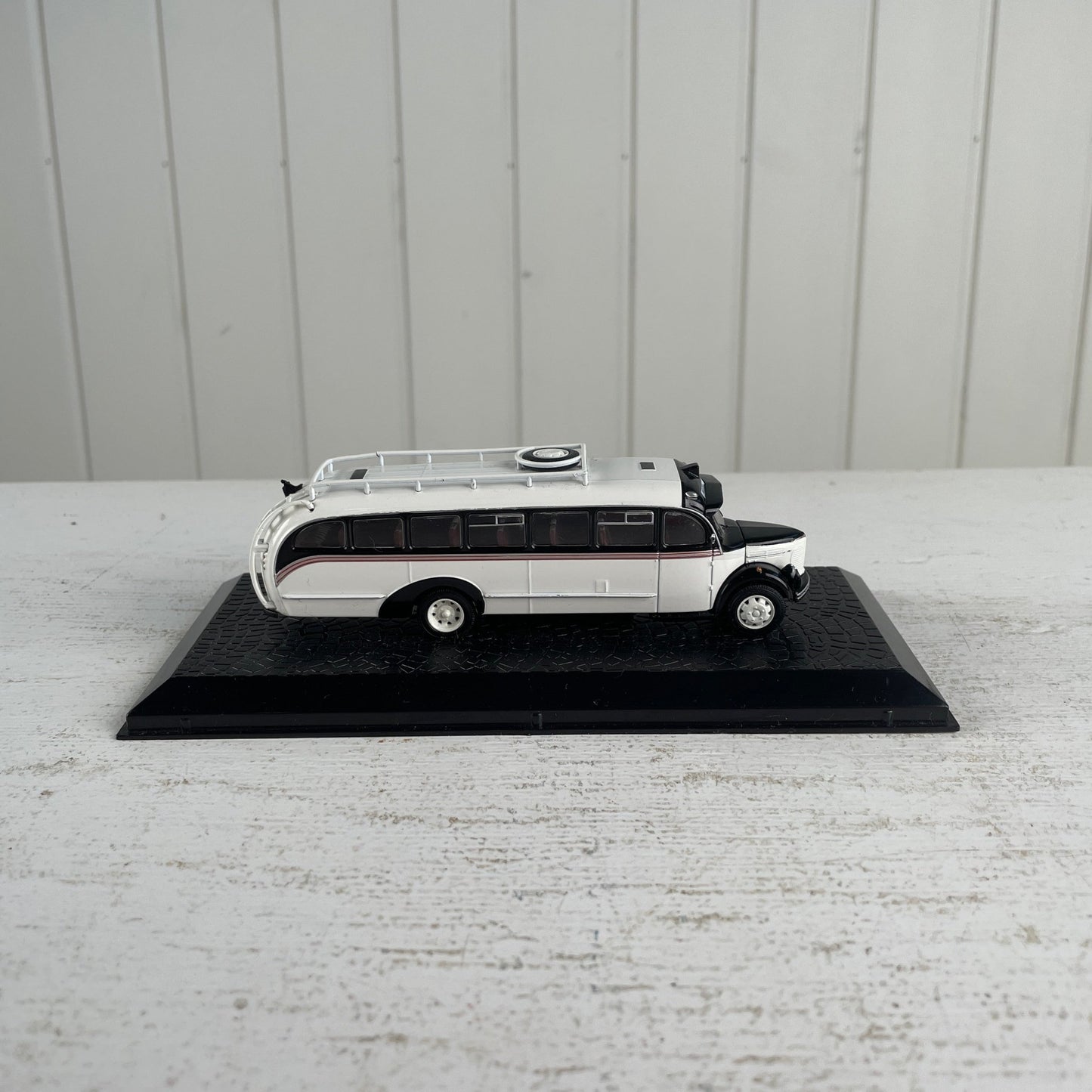 Modelbil Reo Speedwagon - Mission Afrika Genbrug
