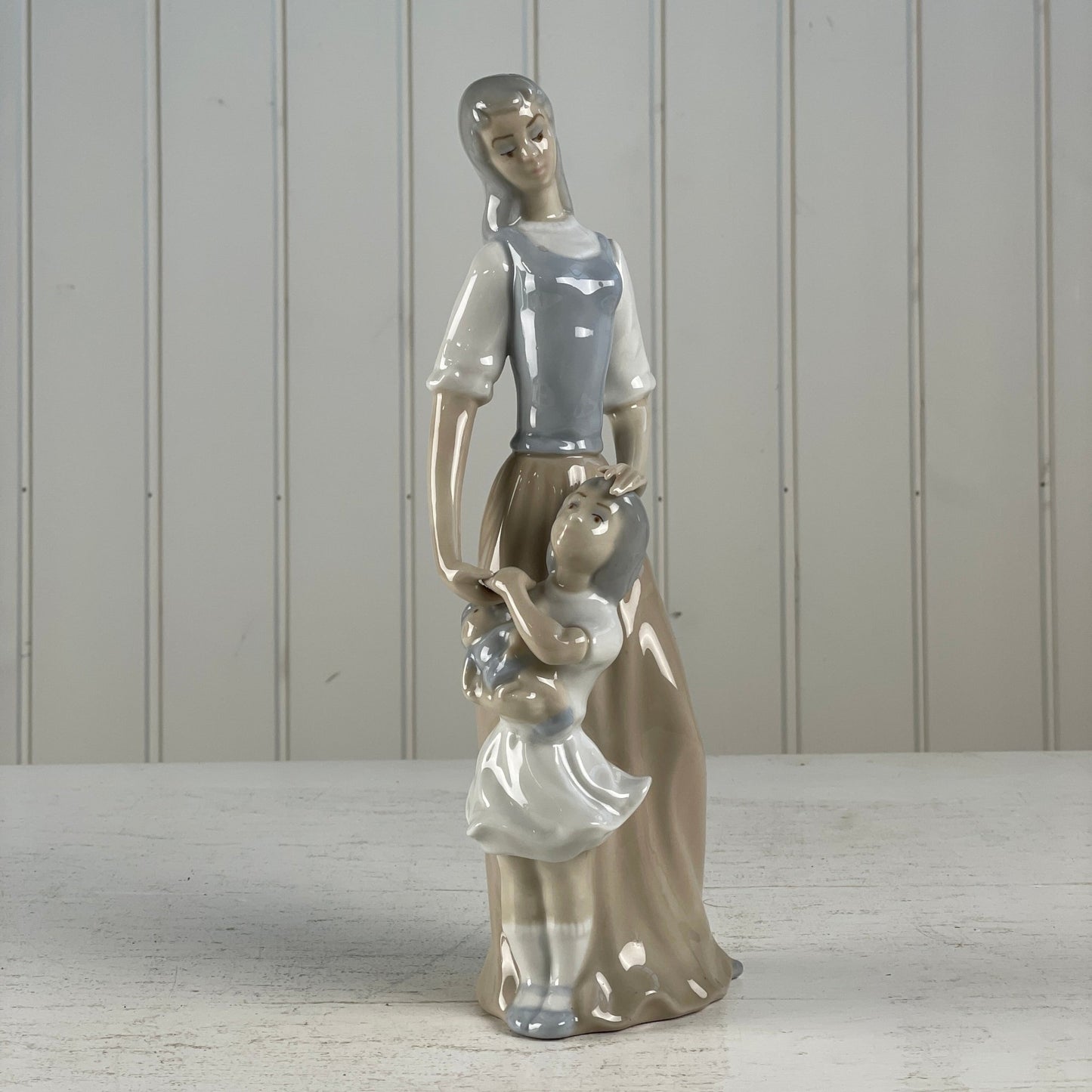Mor datter figur - Mission Afrika Genbrug