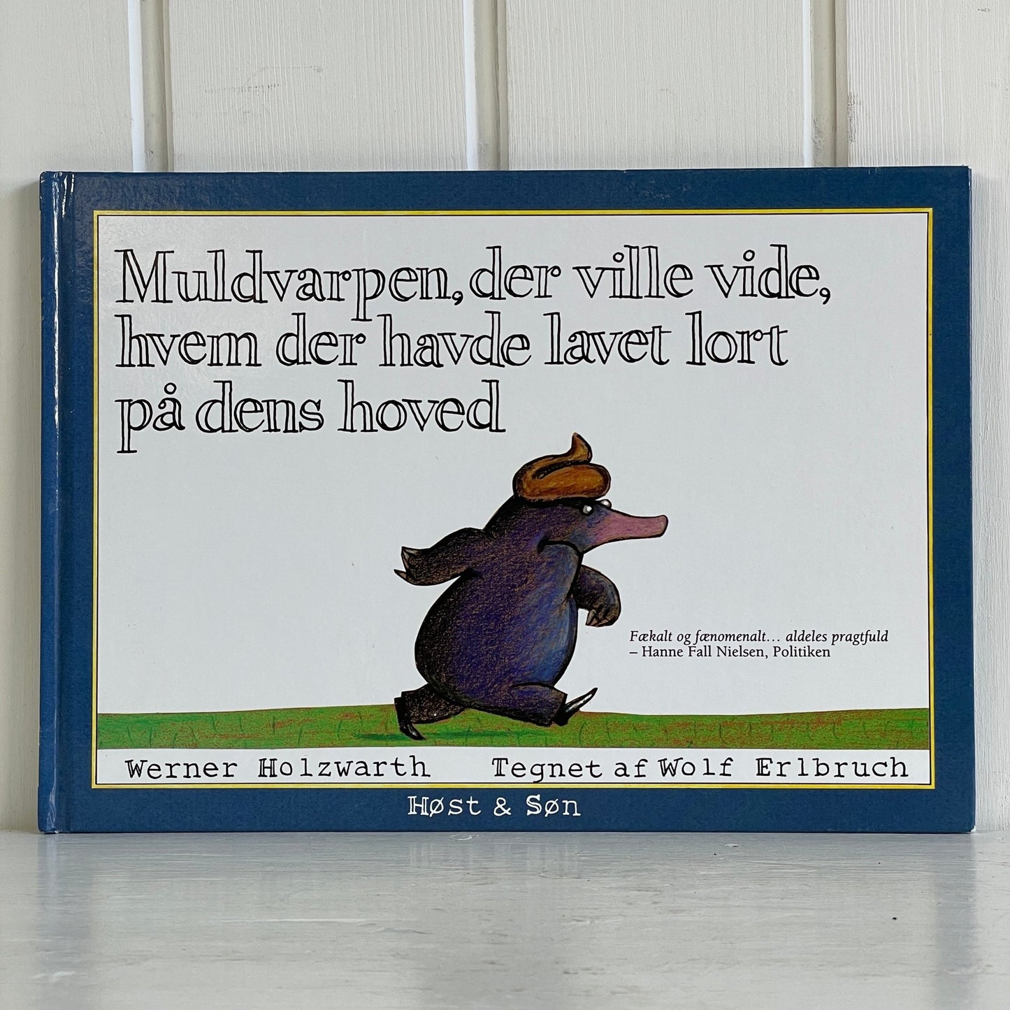 Muldvarpen, der ville vide, hvem der havde lavet lort på dens hoved - Mission Afrika Genbrug