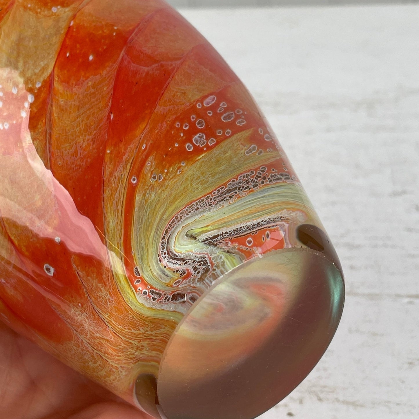 Mundblæst glasvase 21cm - Mission Afrika Genbrug