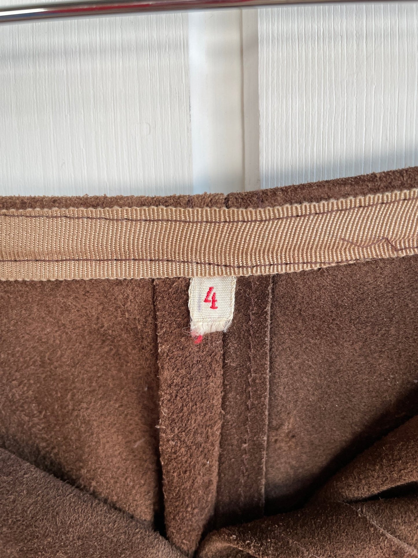 Nederdel ca str 34 - Mission Afrika Genbrug