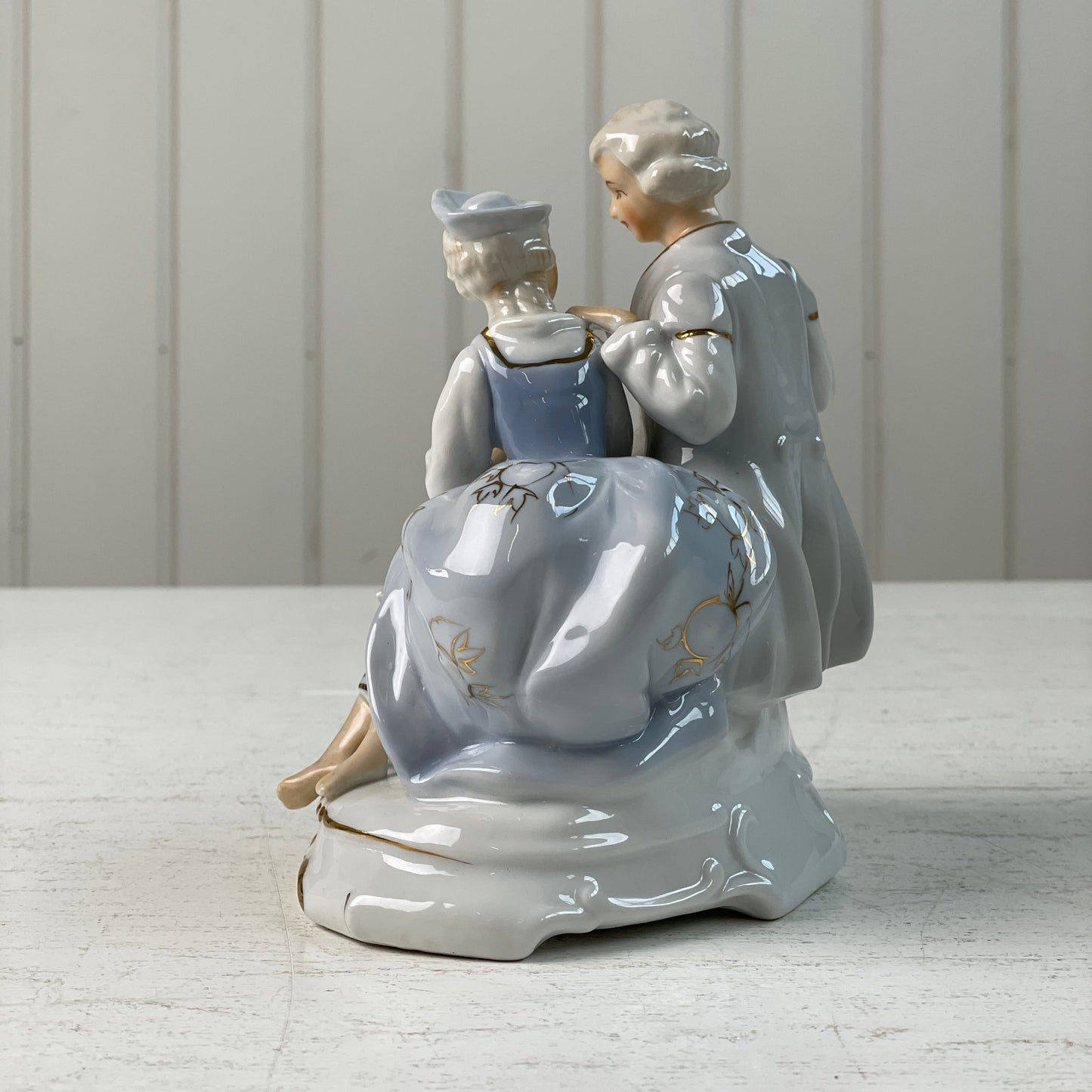 Porcelæns Figur - Mission Afrika Genbrug