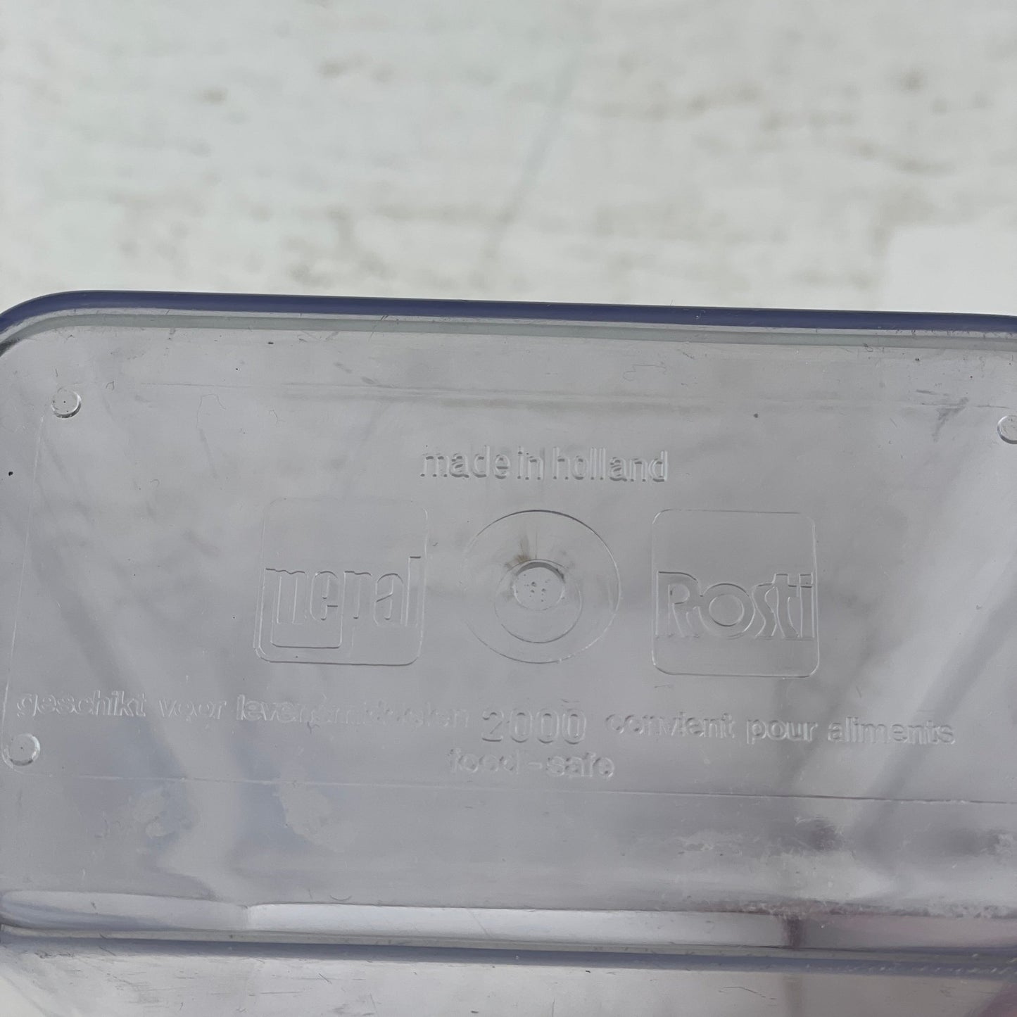 Rosti plast opbevaring - Mission Afrika Genbrug