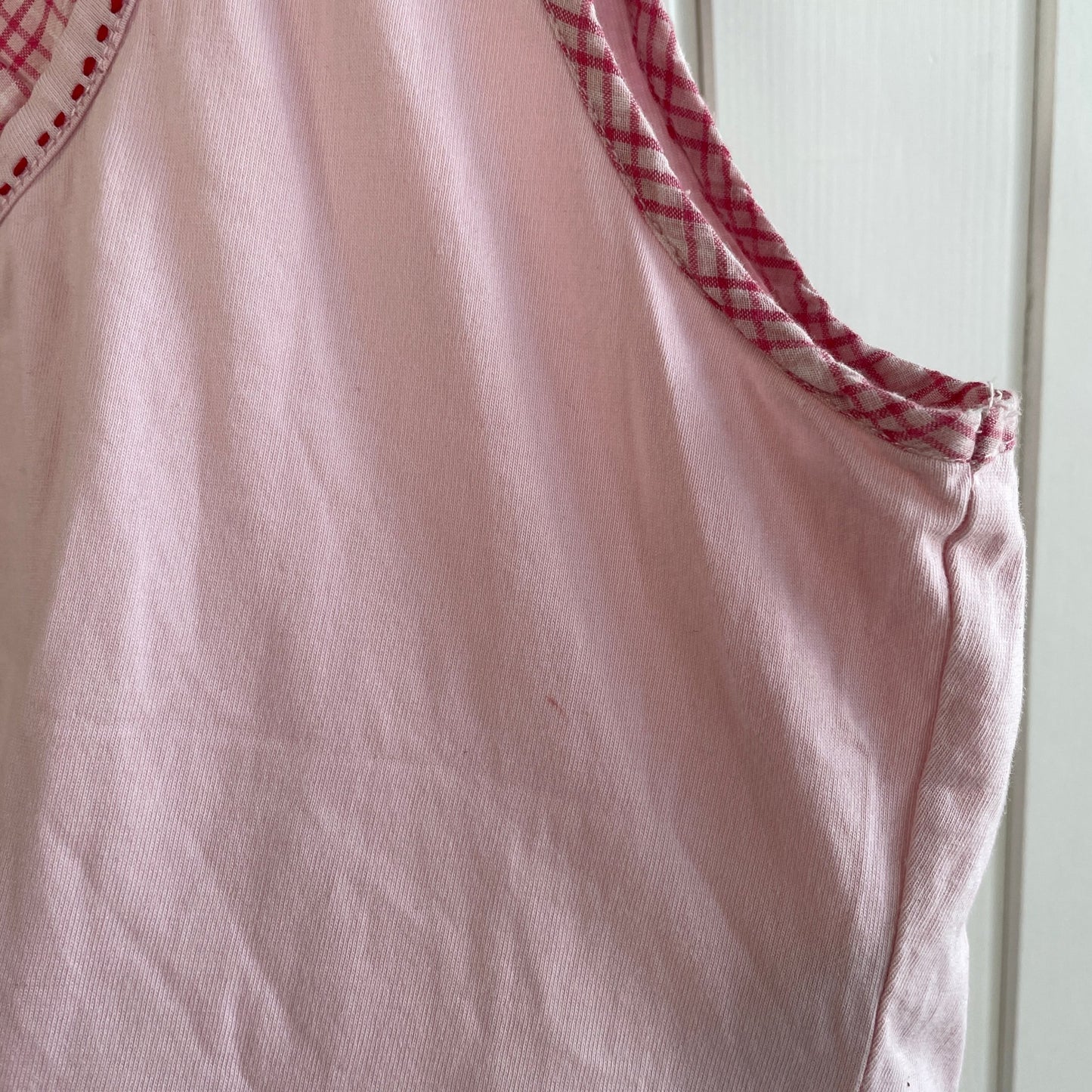 Trøje str L - Mission Afrika Genbrug