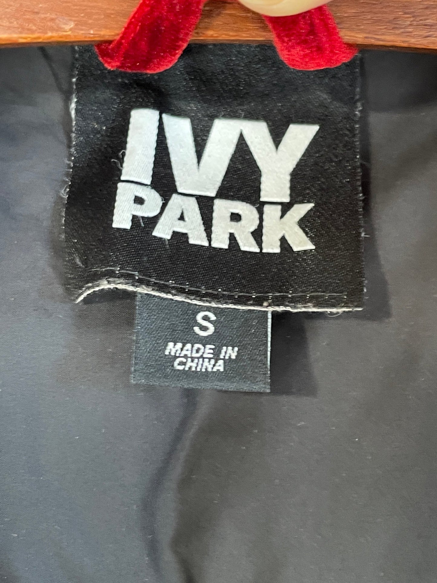 Velour jakke str S - Mission Afrika Genbrug