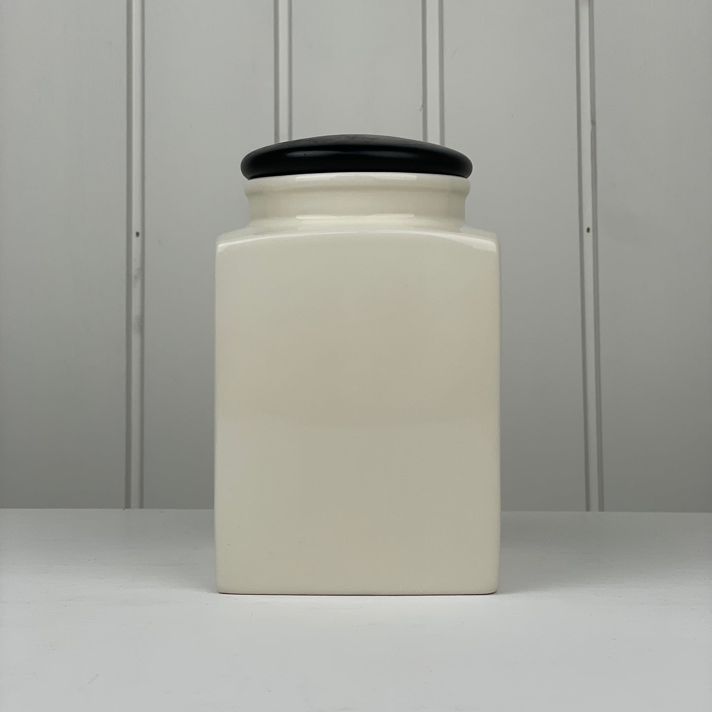 Krukke til Mel, Henry Watson Pottery