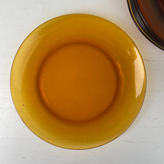 6 stk. retro tallerkener i ravfarvet glas, Duralex