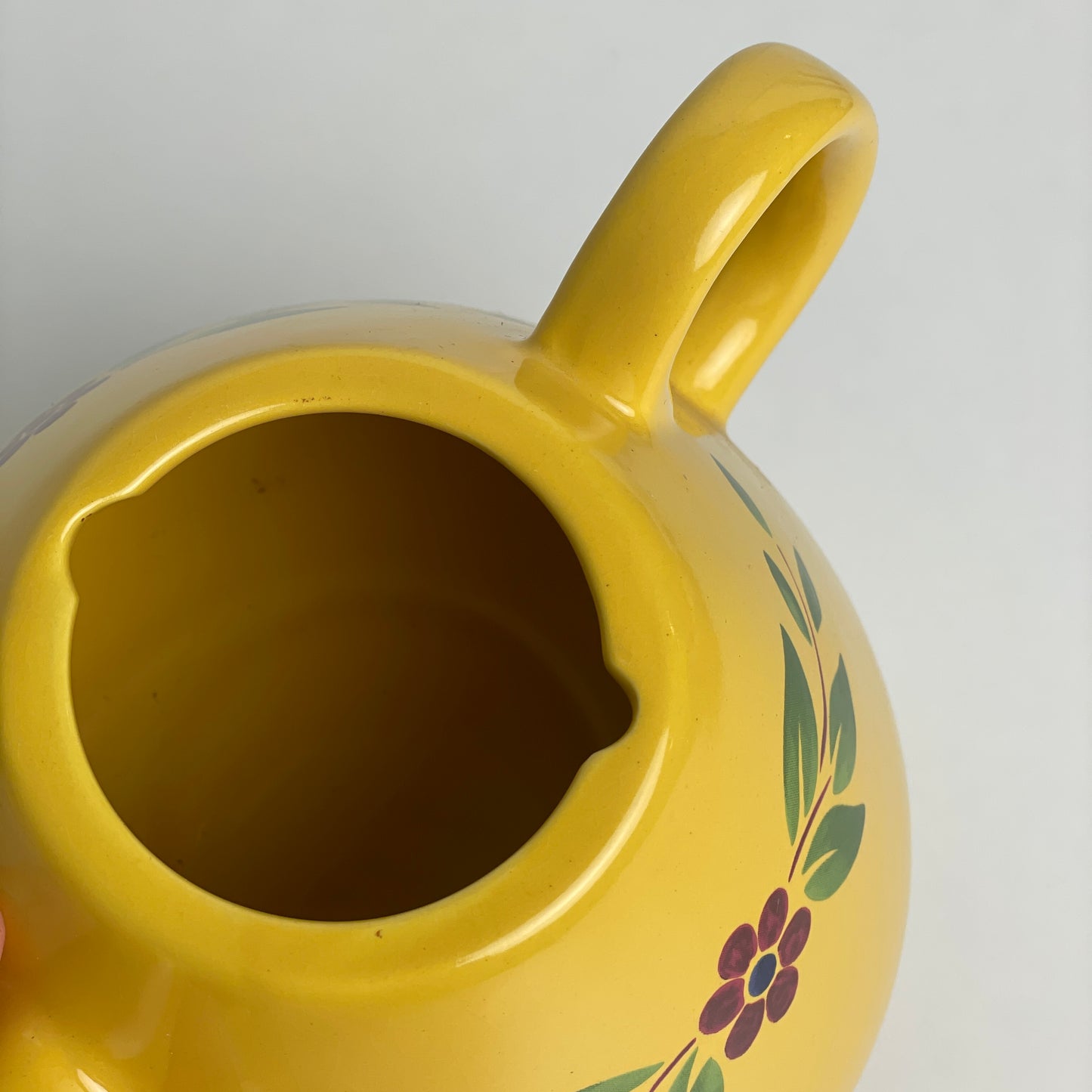 Thepotte “Solvik” fra Christineholm Design Studio.