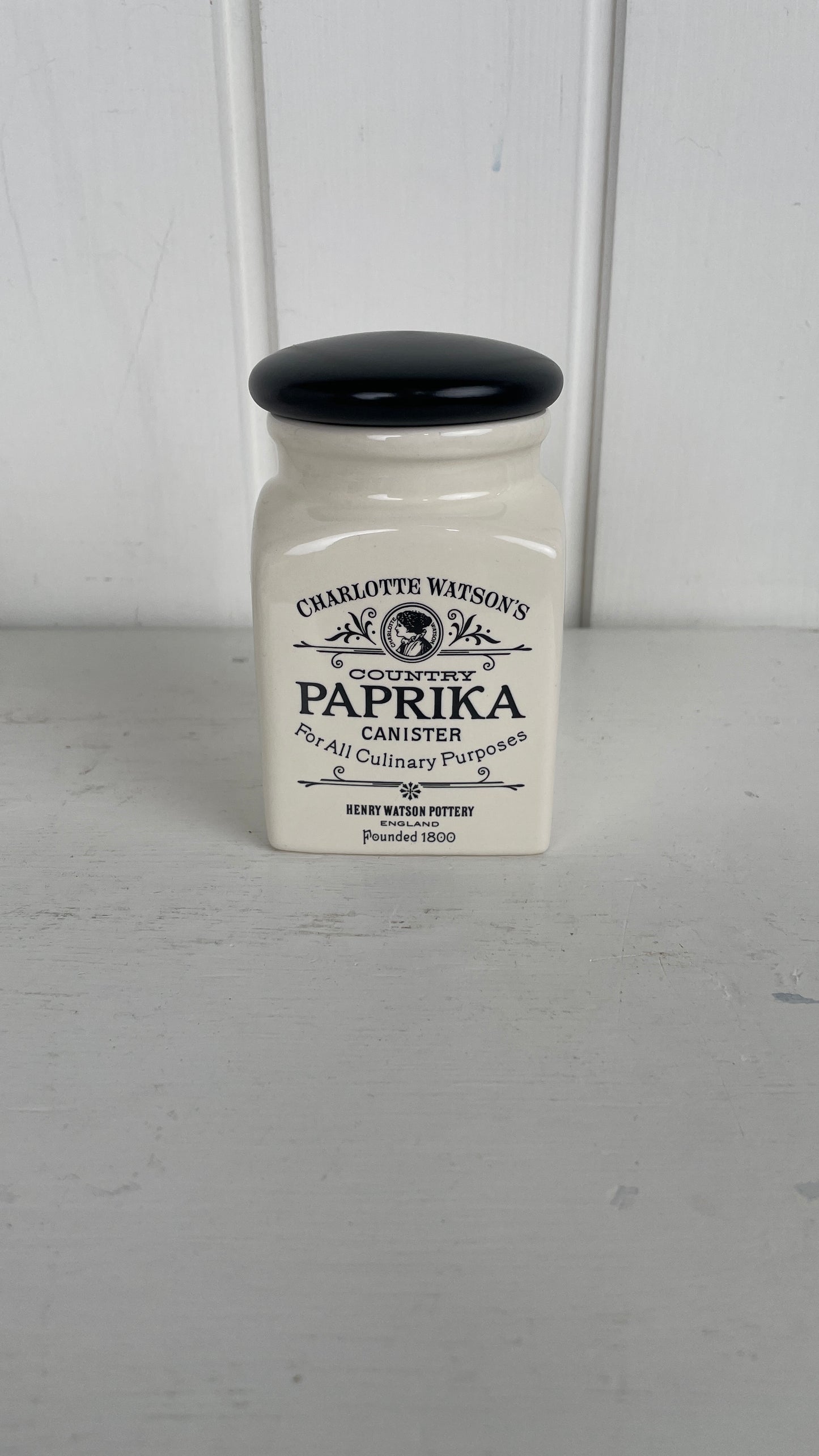 Krukke til paprika, Henry Watson Pottery