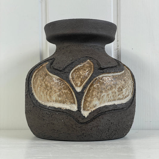 Løvemose keramik vase