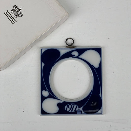 Årsramme, 1977, royal Copenhagen - Mission Afrika Genbrug