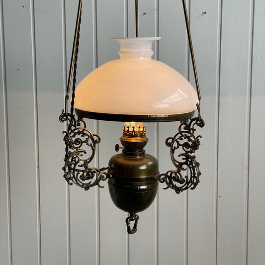 Antik lampe - Mission Afrika Genbrug