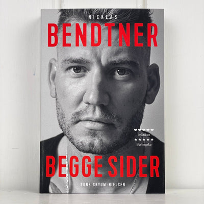 Bendtner Begge sider
