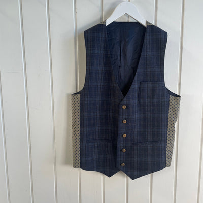 Bertoni vest str large