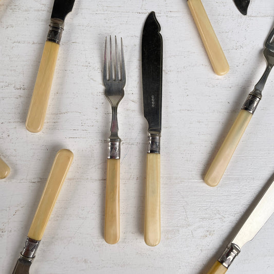 Bestik til servering, 12 dele - Mission Afrika Genbrug