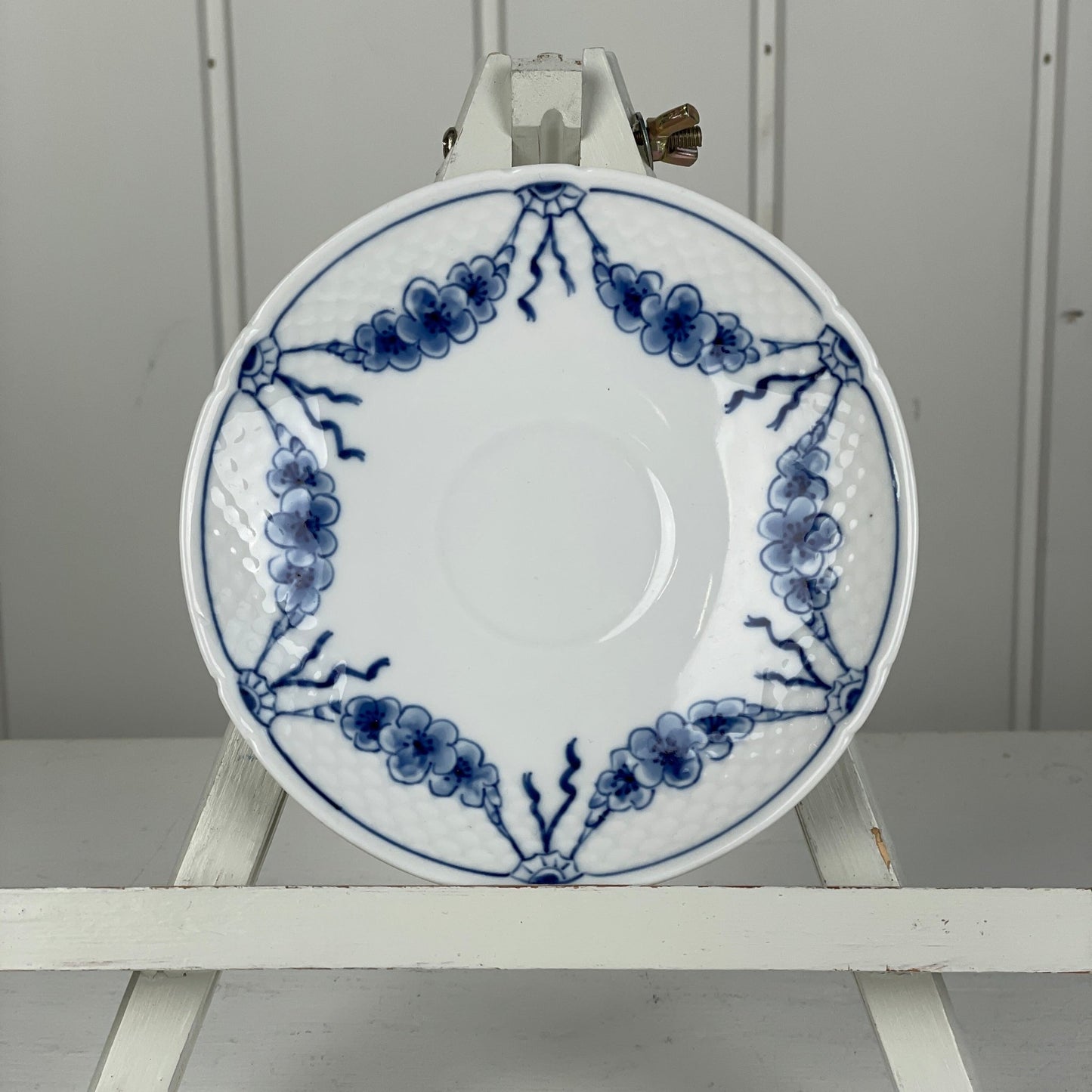 Bing og Grøndahl Empire underkopper - Mission Afrika Genbrug