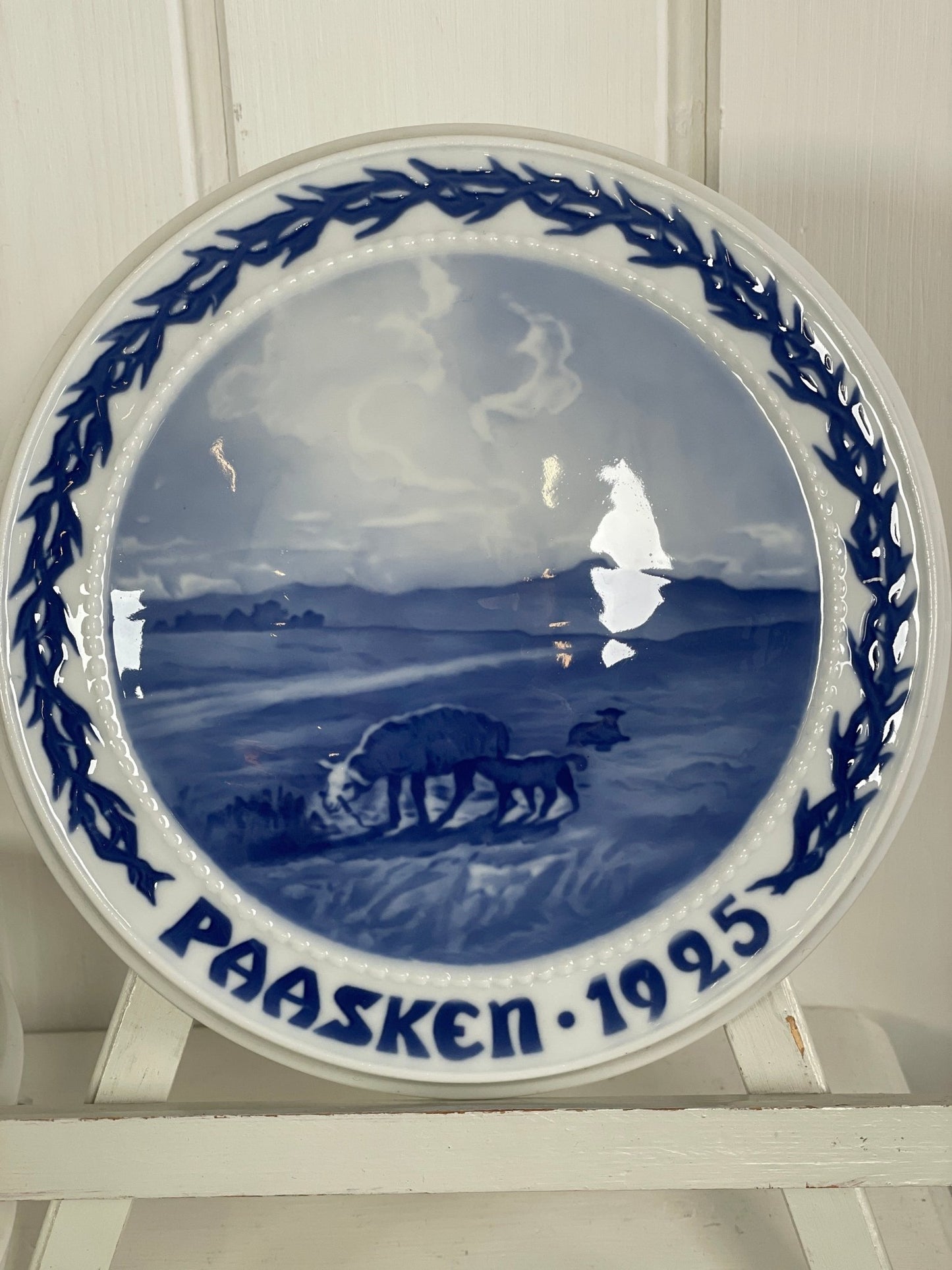 Bing og Grøndahl påskeplatter - Mission Afrika Genbrug