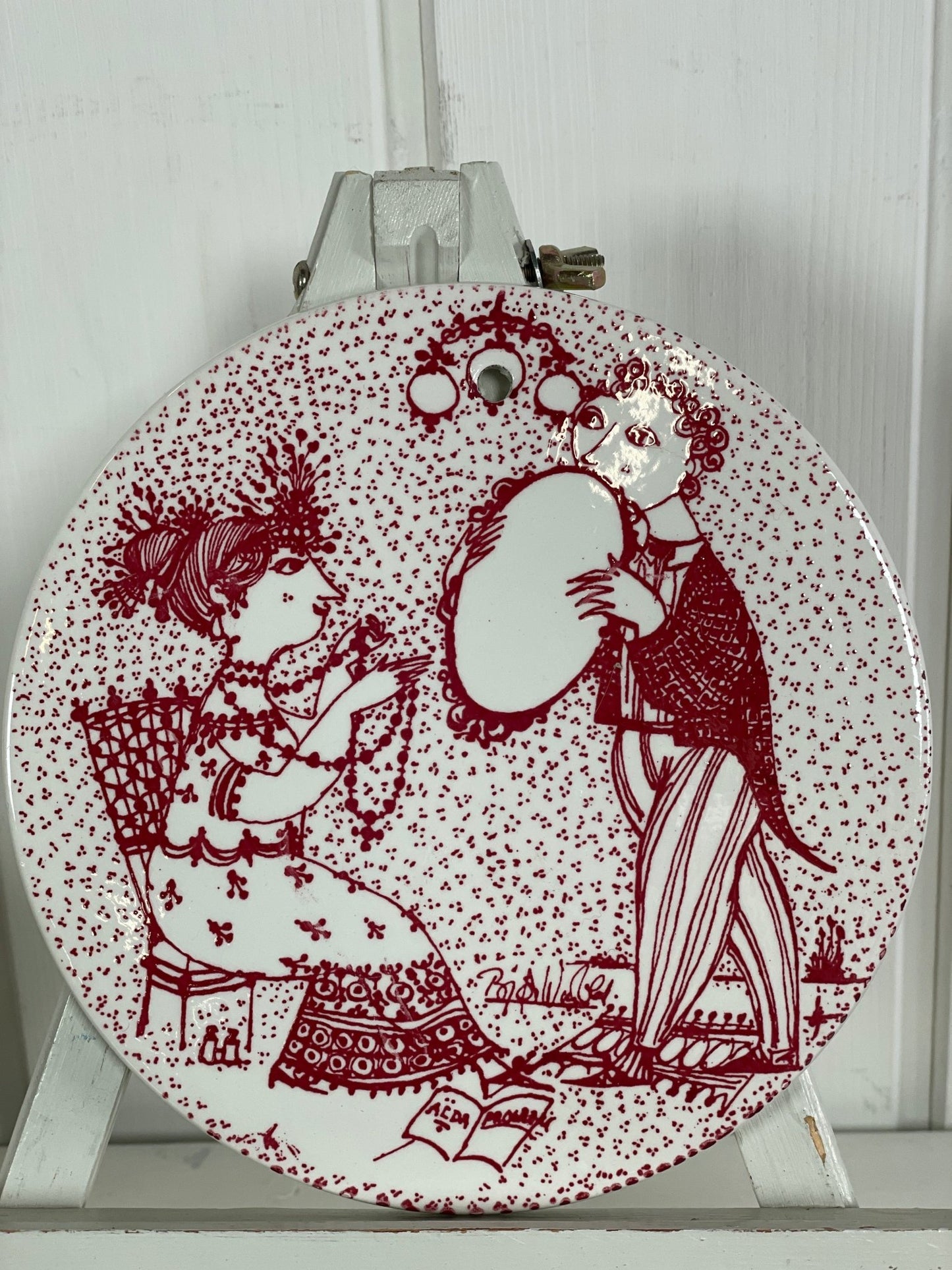 Bjørn Wiinblad månedsplatter - rød - Mission Afrika Genbrug