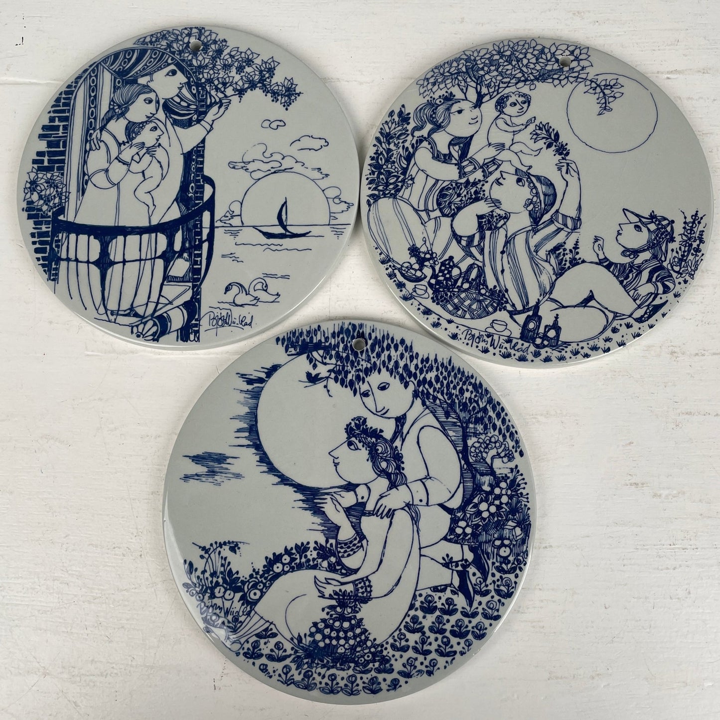 Bjørn Wiinblad “Morgen, Middag, Aften” platter - Mission Afrika Genbrug