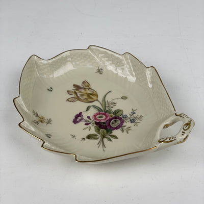 Bladformet fad, Frijsenborg, Royal Copenhagen