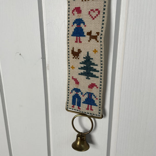 Broderet klokkestreng - Mission Afrika Genbrug