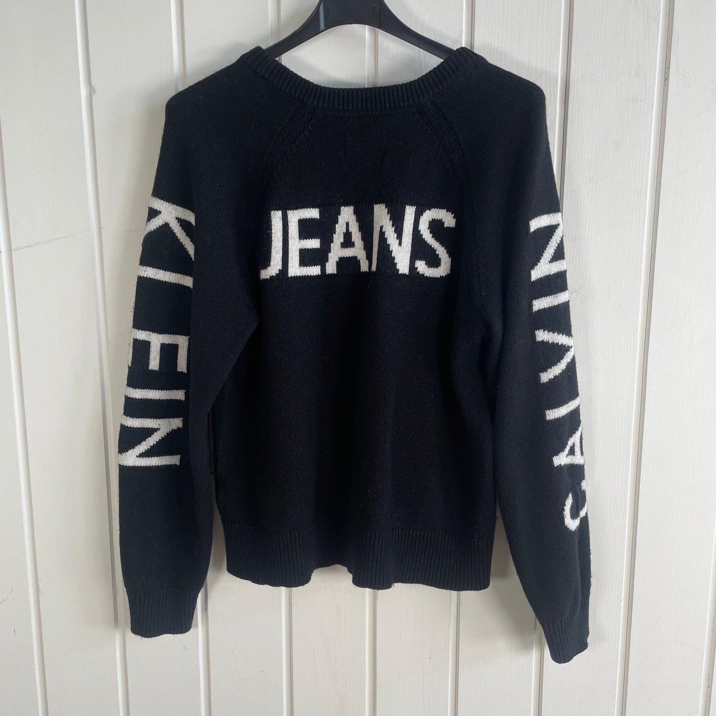 Calvin Klein sweater str 42 - Mission Afrika Genbrug