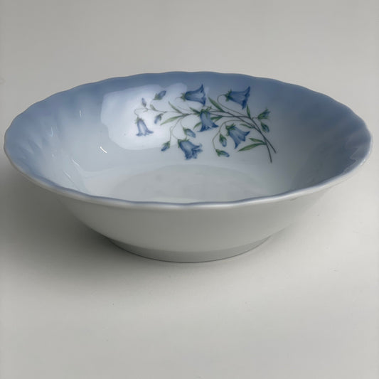 Christineholm porcelænsskål med klokkeblomst - Mission Afrika Genbrug