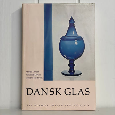 Dansk glas 1825-1925