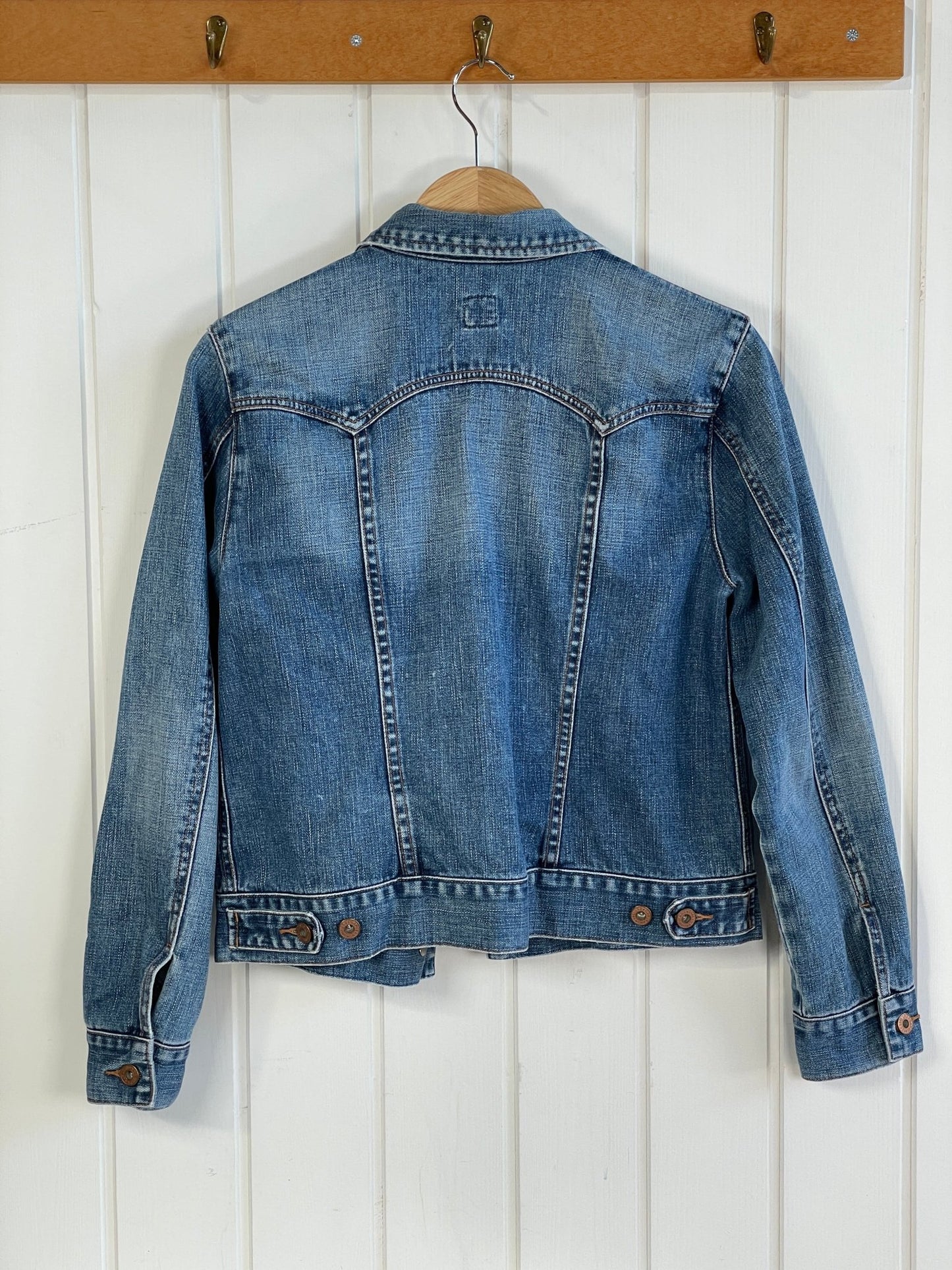 Denim Jakke str M - Mission Afrika Genbrug