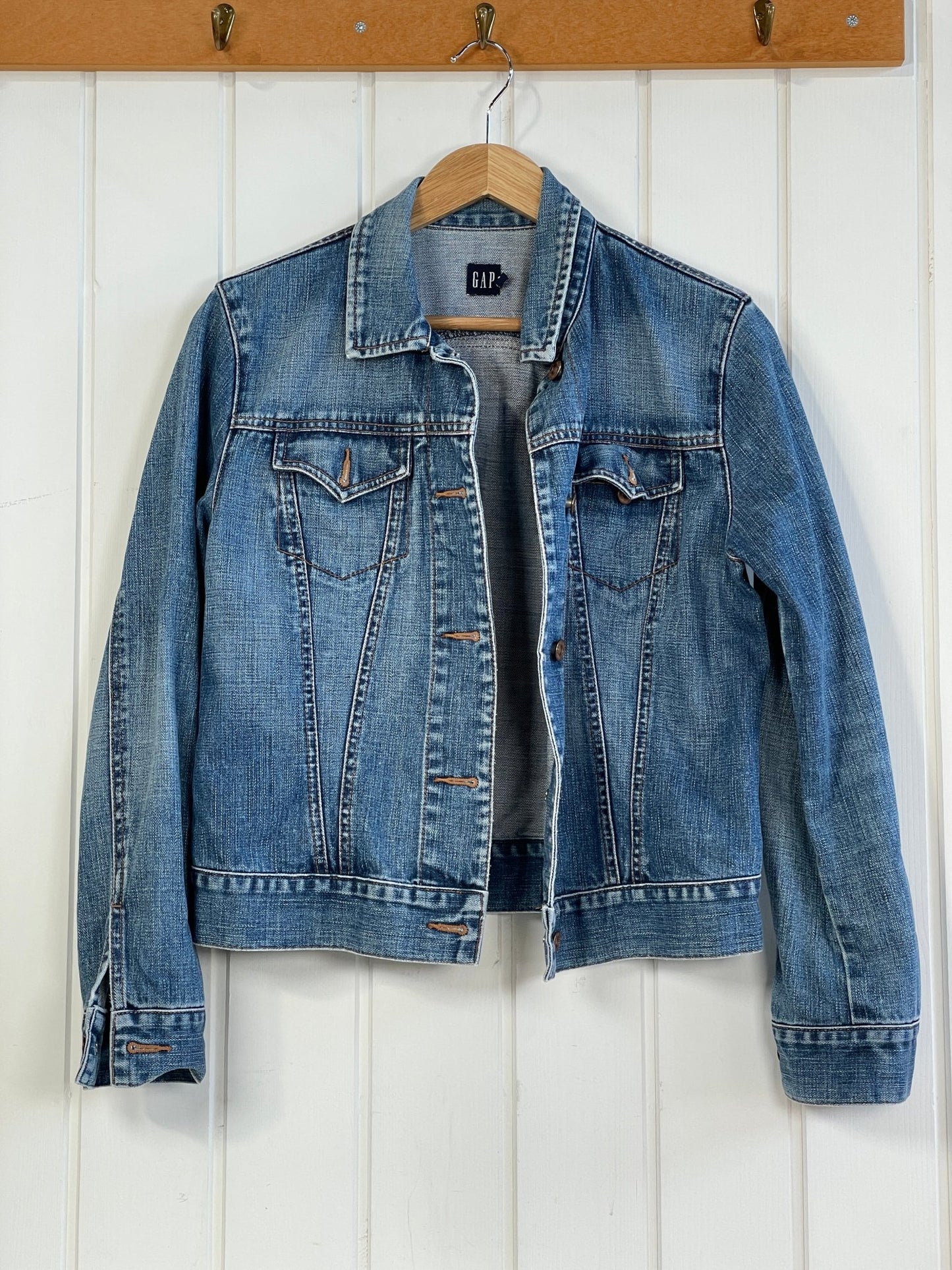 Denim Jakke str M - Mission Afrika Genbrug