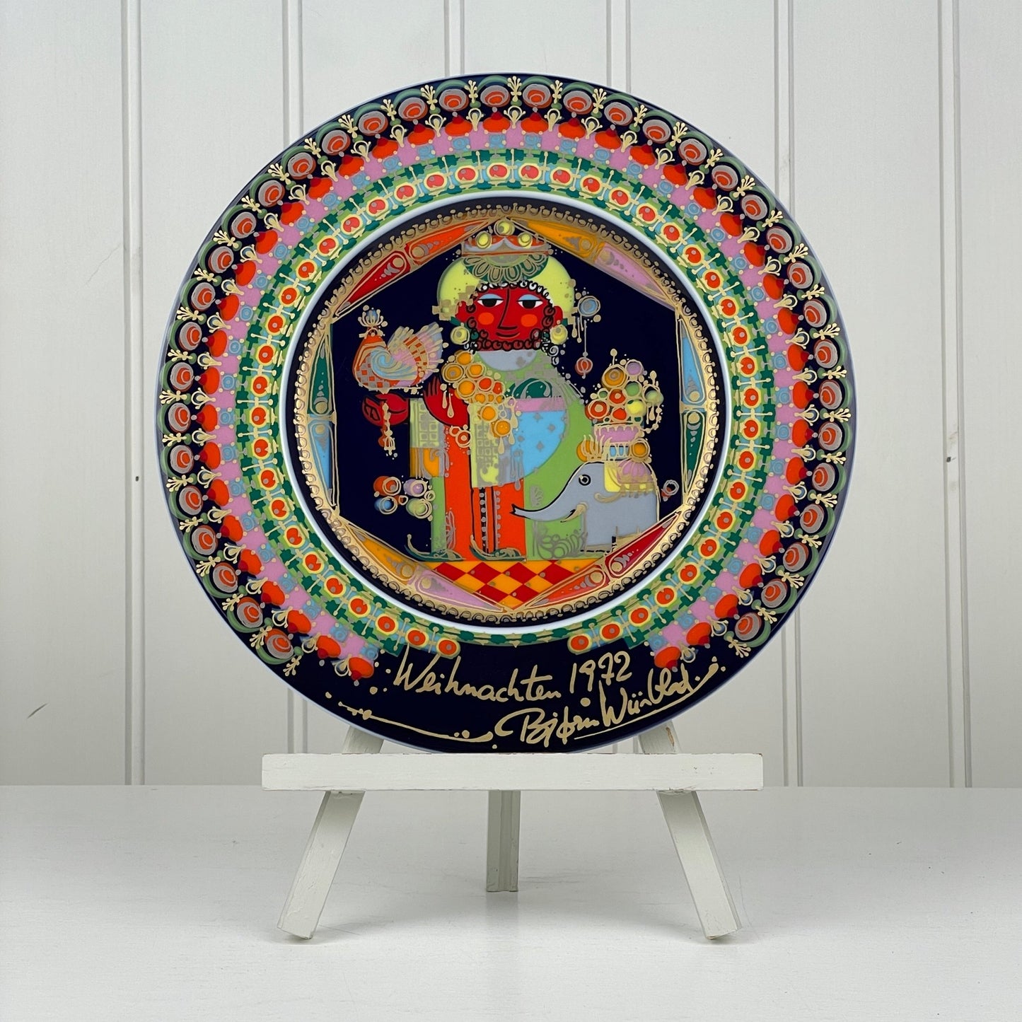 Farverig Platte, Bjørn Wiinblad - Mission Afrika Genbrug