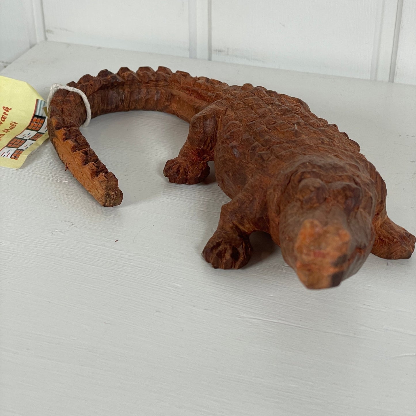 Håndskåret krokodille fra Mali - Mission Afrika Genbrug