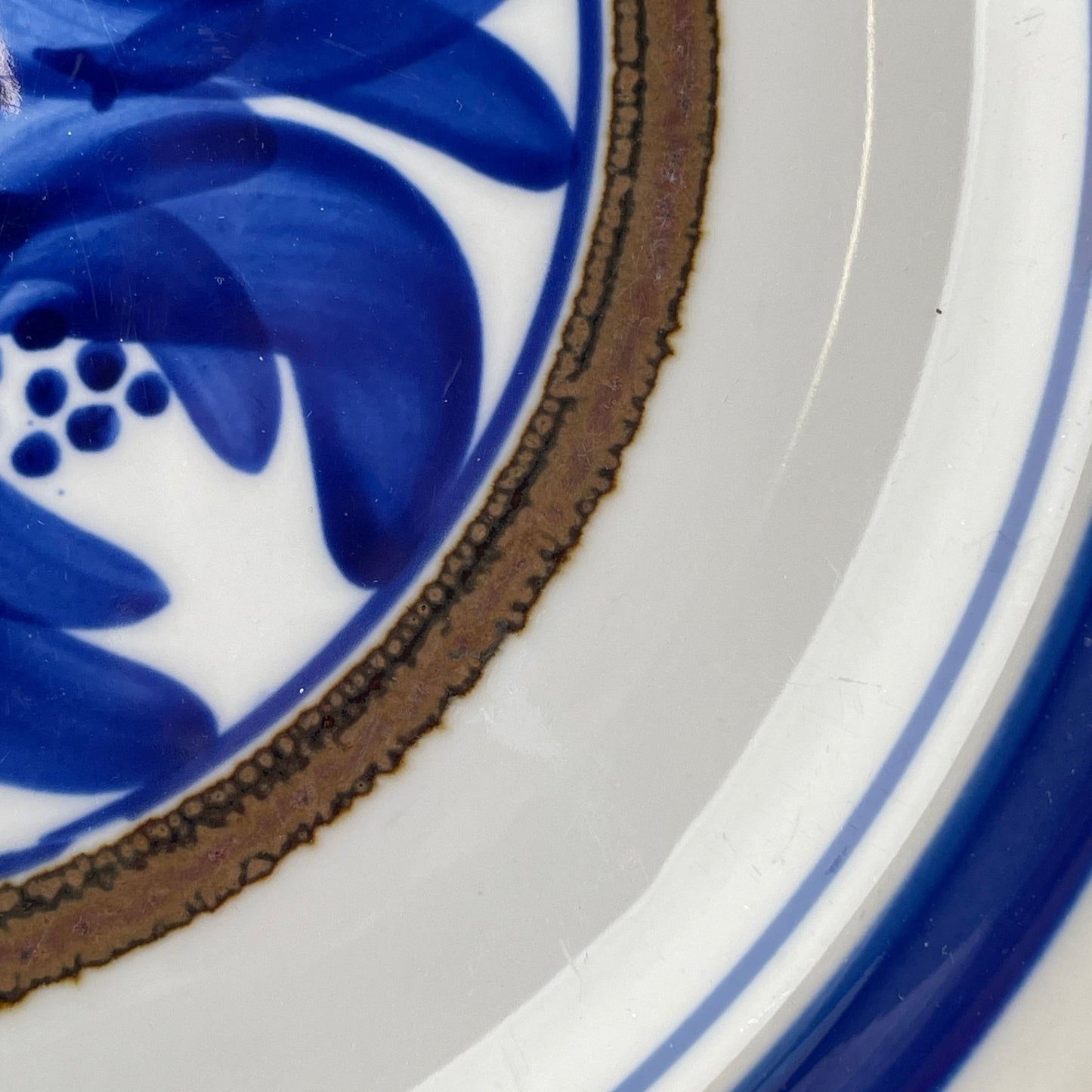 Hiline, Blå Almue middagstallerken - Mission Afrika Genbrug