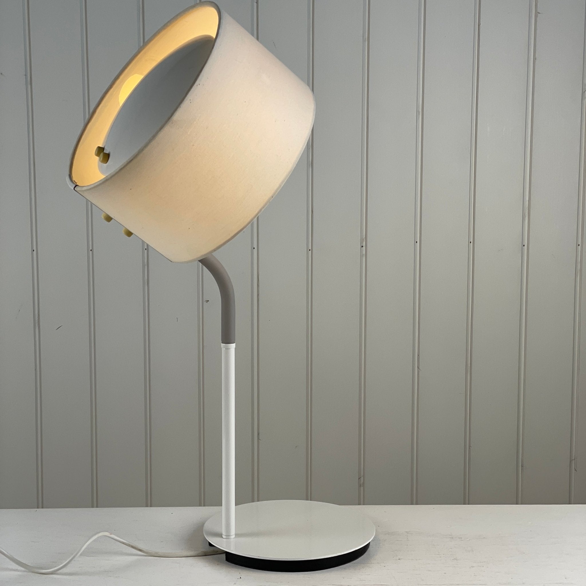 Ikea hvid led lampe model gooseneck - Frk. Rose
